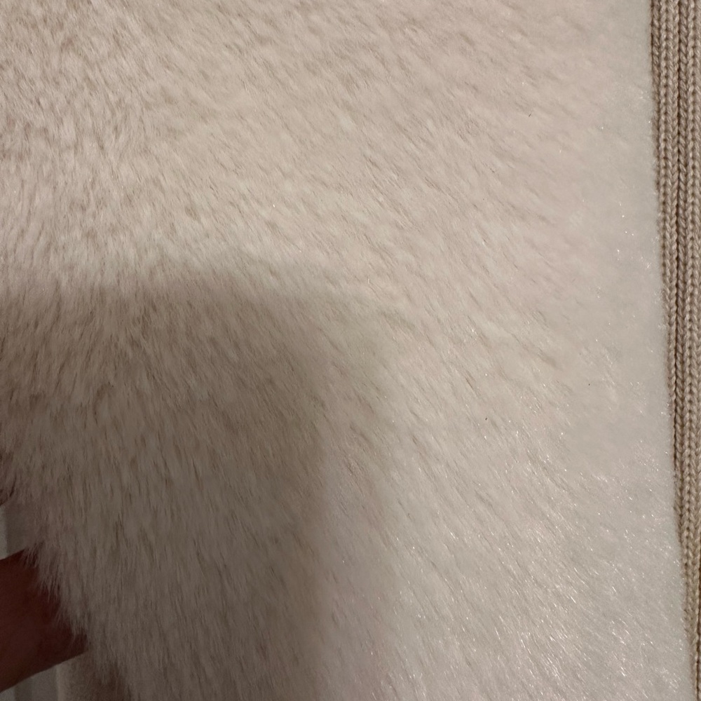 Moda Cream Knit Pullover - Picture 2 of 6
